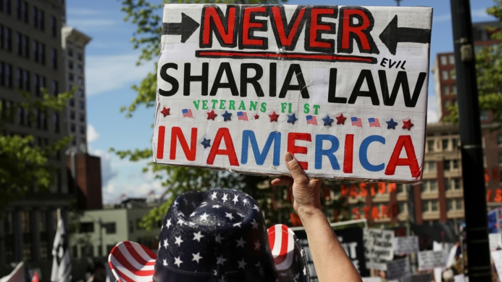 Few accusations appear more frequently in discussions about Islam in Western societies than the claim that Muslims ultimately seek to impose Sharia law. The fear is not merely that Muslims wish to practice their religion privately, but that they harbor a long-term political ambition to replace secular law with Islamic law and compel others to live under it.